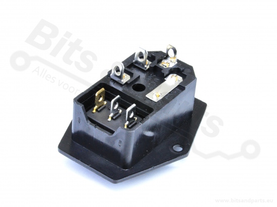 Chassisdeel/Socket C14 male met schakelaar en zekering 